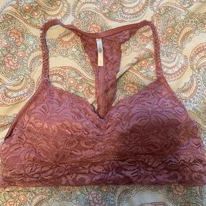 CHARLOTTE RUSSE PINK LACE HALTER T BACK BRALETTE